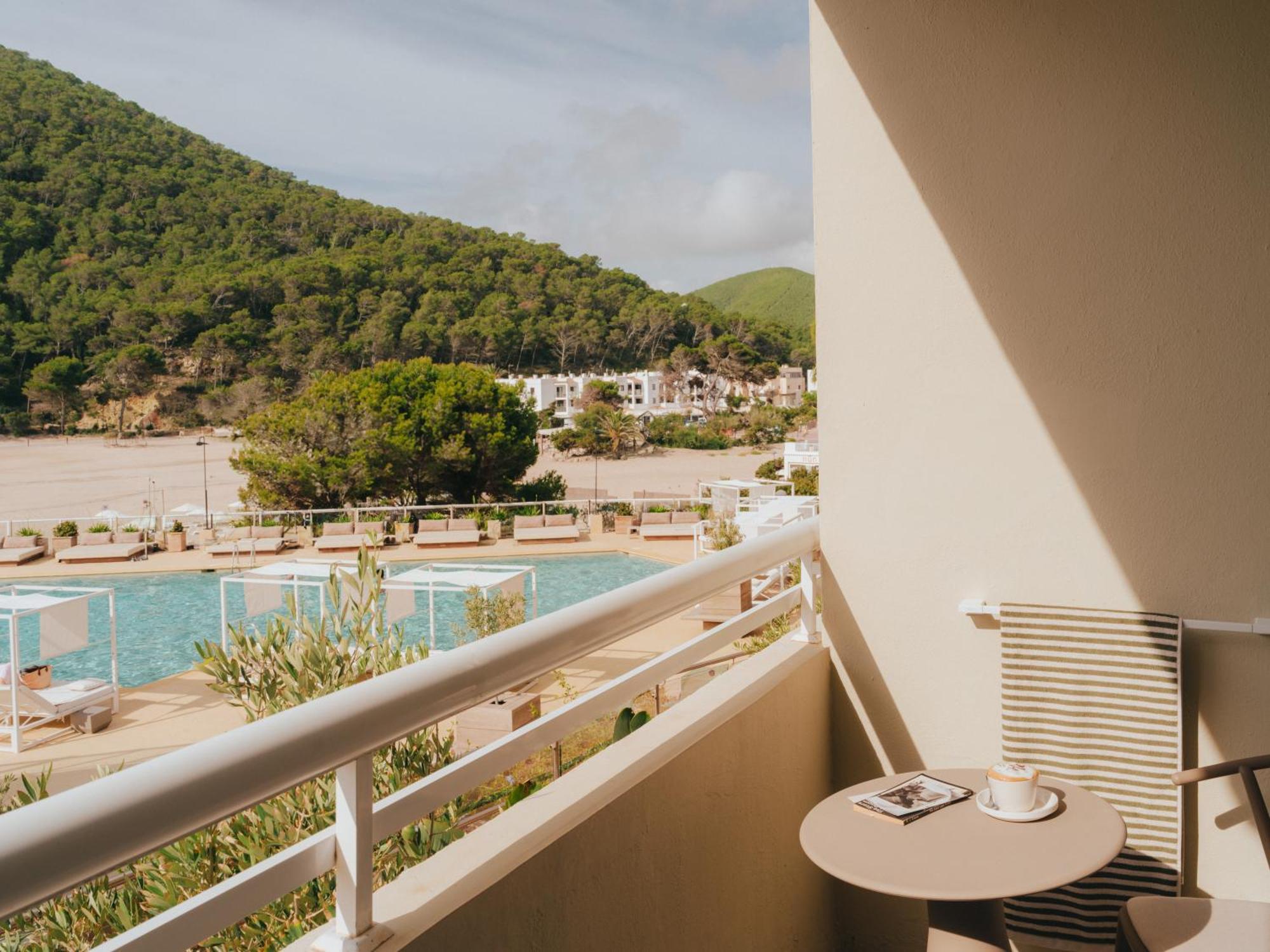 Отель Hyde Ibiza Кала-Лонга Экстерьер фото